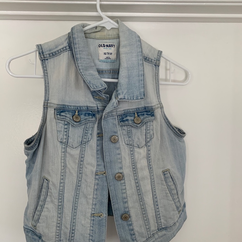 Woman’s Jean vest